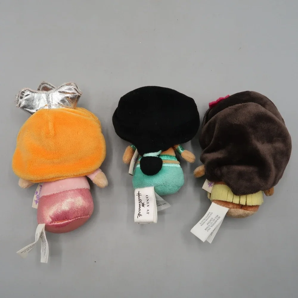 Hallmark Itty Bittys Hula‎ Girl, Barbie, Jasmine Princess Aladdin 5